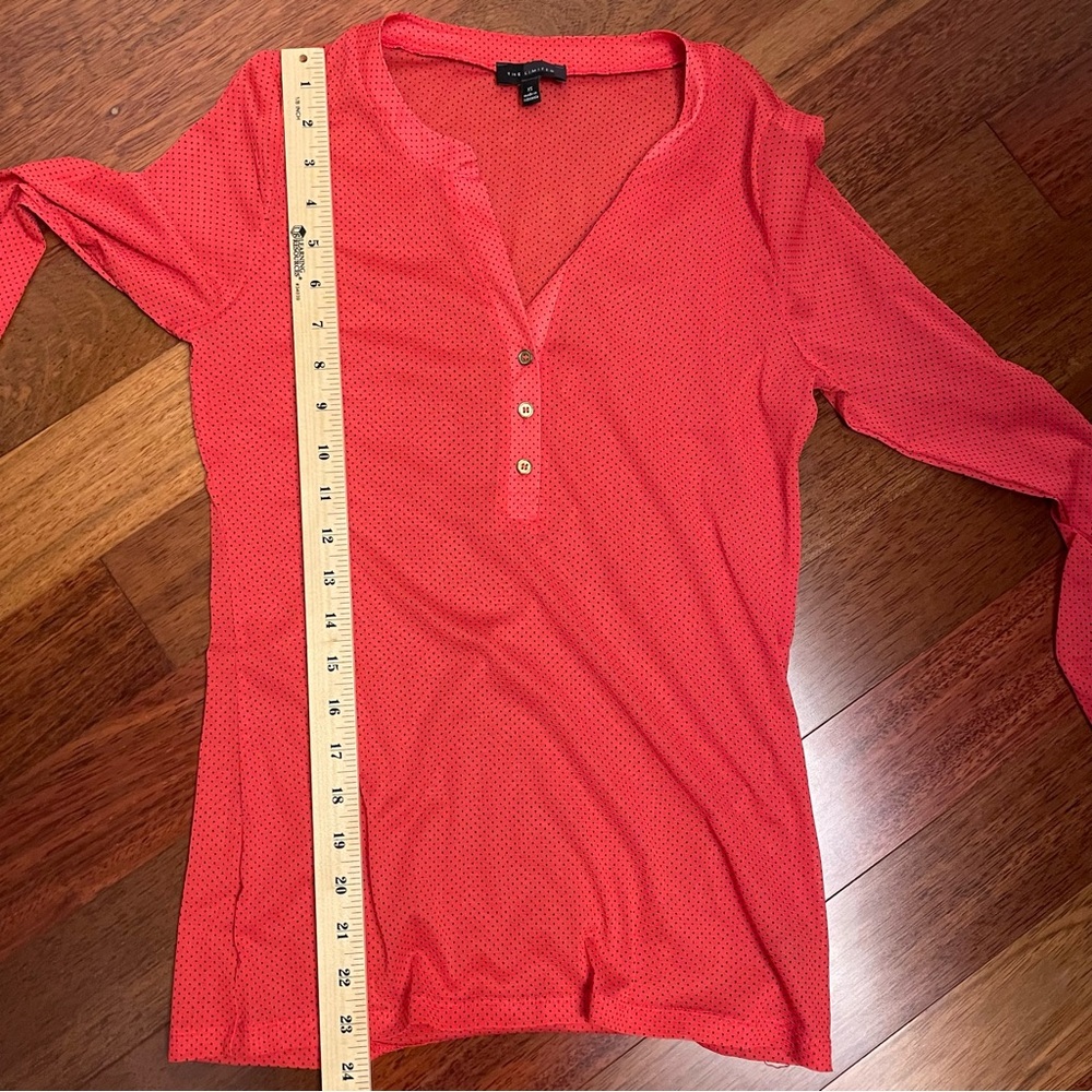 The Limited Coral and black polka dot top - Picture 5 of 5